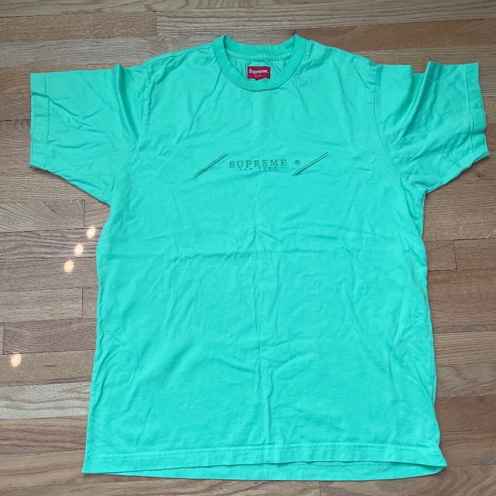 Supreme T-Shirt Size L